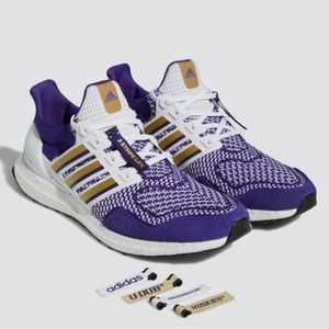 Adidas Ultraboost 1.0 University of Washington Huskies Men Sz 7 Women Sz 8.5